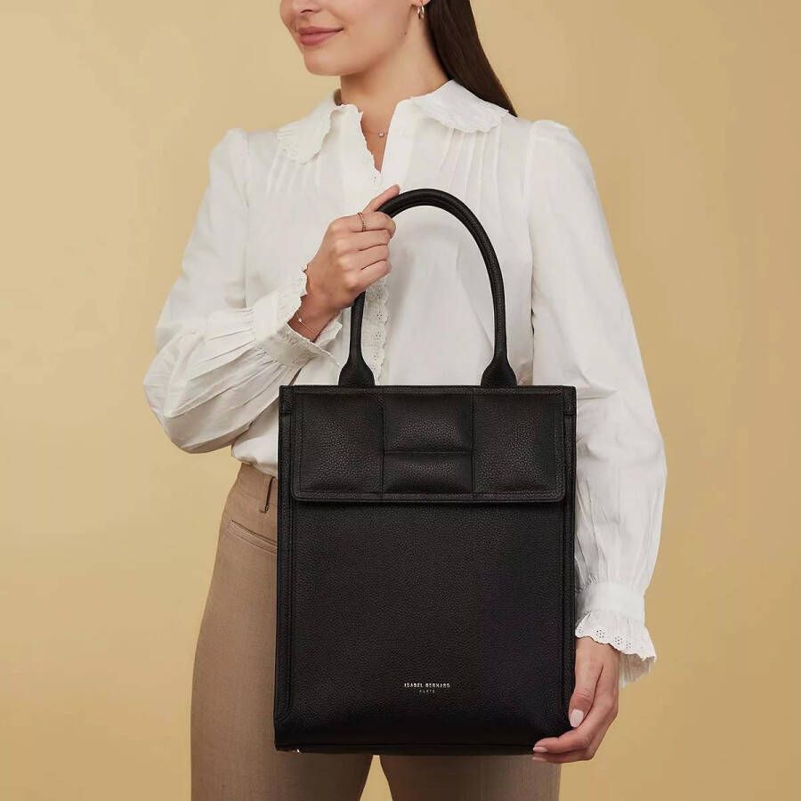 Isabel Bernard Aktetas Femme Forte Sabrina Black Calfskin Leather Handbag in zwart