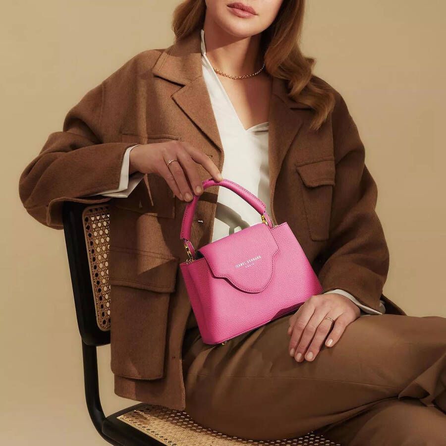 Isabel Bernard Crossbody bags Femme Forte Zola calfskin leather handbag in roze