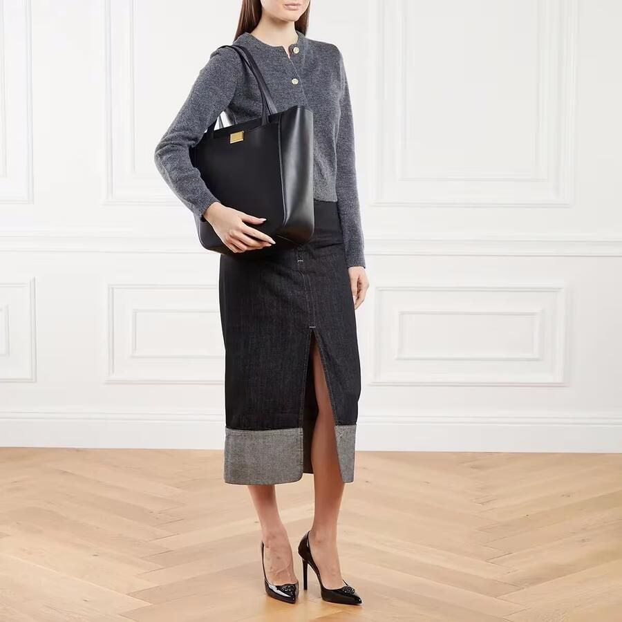Karl Lagerfeld Shoppers & Totes K Forever Tote in zwart
