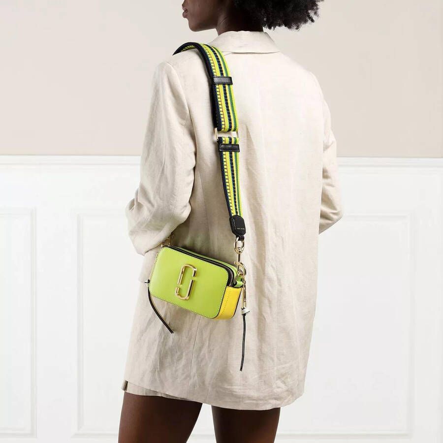 Marc Jacobs Crossbody bags The Snapshot Camera Bag in geel
