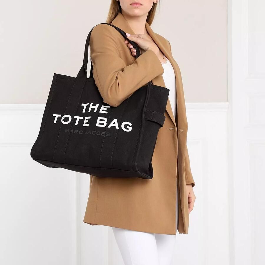 Marc Jacobs Shoppers & Totes Structured Cotton Tote With Modern Text Design in blauw