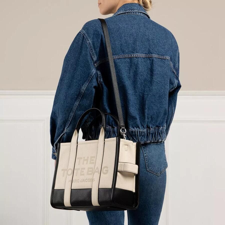 Marc Jacobs Witte Shopper Tas Elegant Functionaliteit Beige Dames