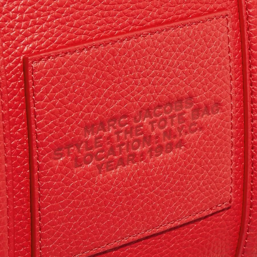 Marc Jacobs Shoppers & Totes The Medium Tote in rood - Foto 2
