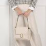 Marc Jacobs Kettingtas met handtekeninghardware Beige Dames - Thumbnail 1