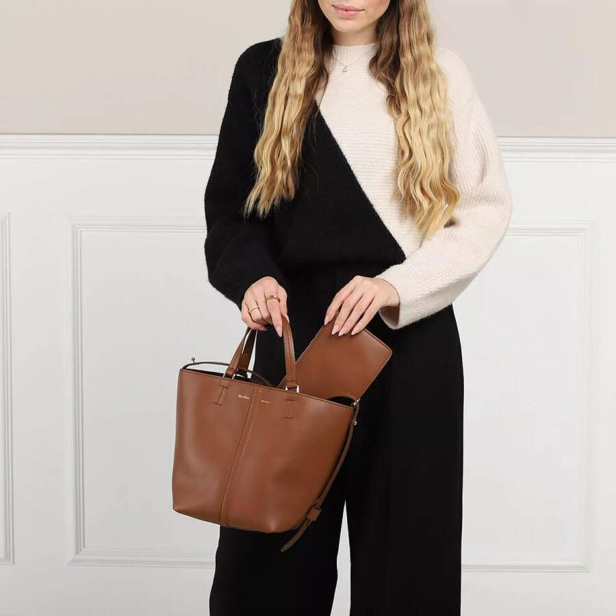 Max Mara Totes Plages in cognac