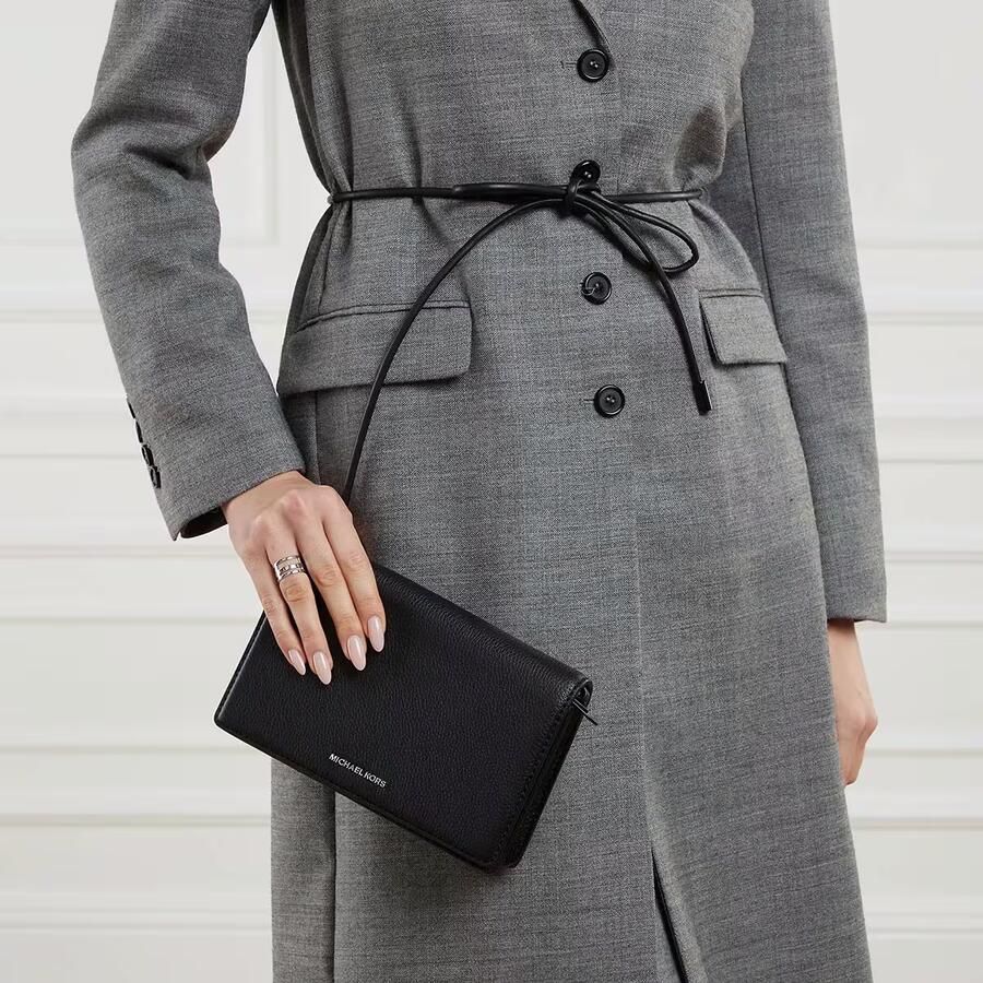 Michael Kors Crossbody bags Md Flap Chn Xbody in zwart