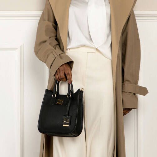 Jimmy Choo Clutches Glittered Emmie Clutch in grijs
