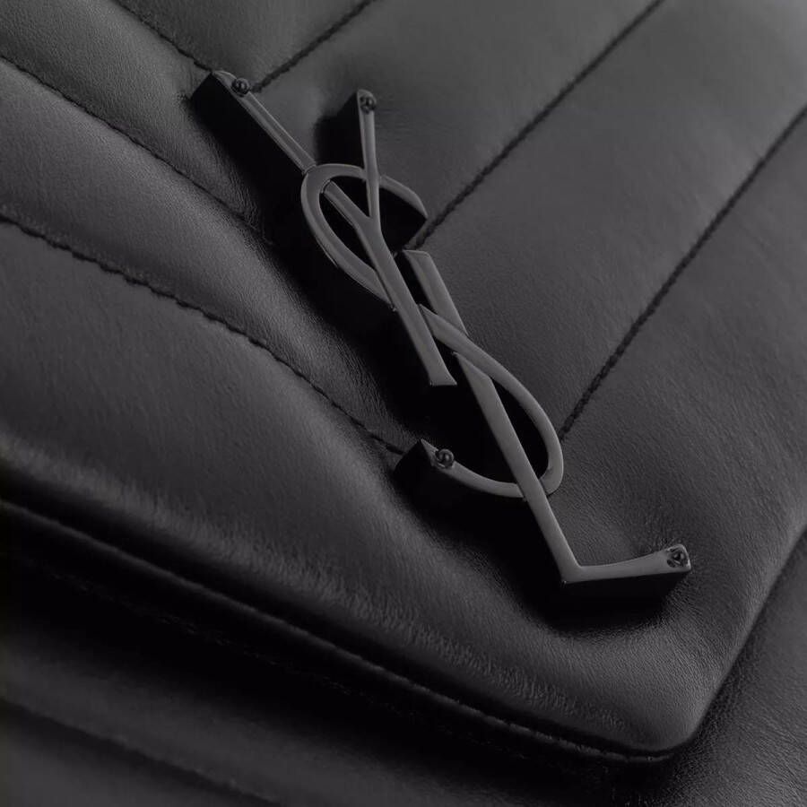 Saint Laurent Crossbody bags Medium Lou Matelasse Shoulder Bag in zwart