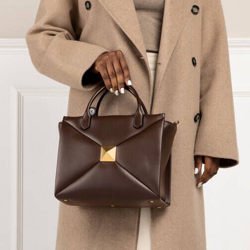 Valentino Garavani Totes One Stud Roman Tote Bag in fawn