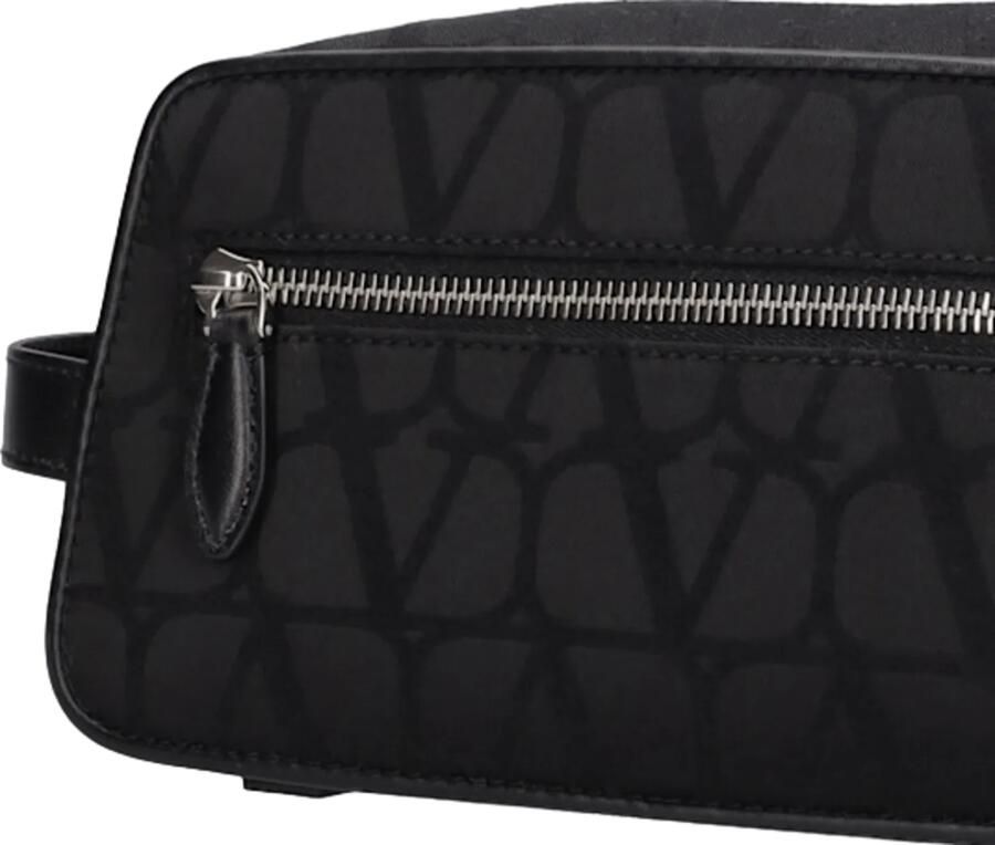 Valentino Garavani Crossbody bags Beauty case medio nero in zwart
