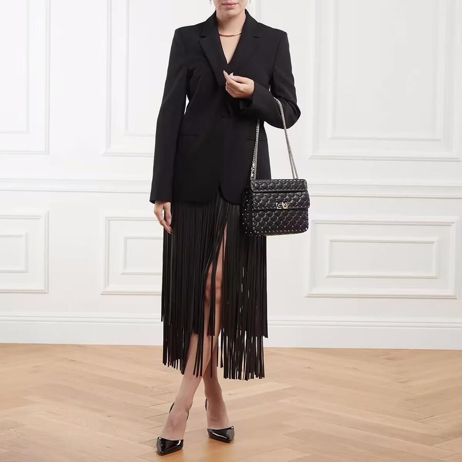 Valentino Garavani Crossbody bags Medium Shoulder Bag Rockstud Spike in zwart