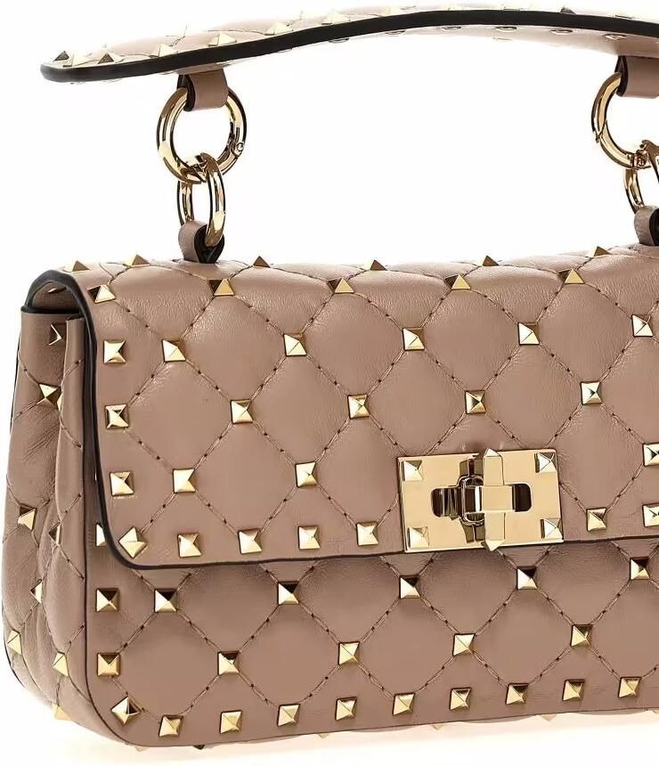 Valentino Garavani Hobo bags 'Rockstud Spike' Handbag in roze