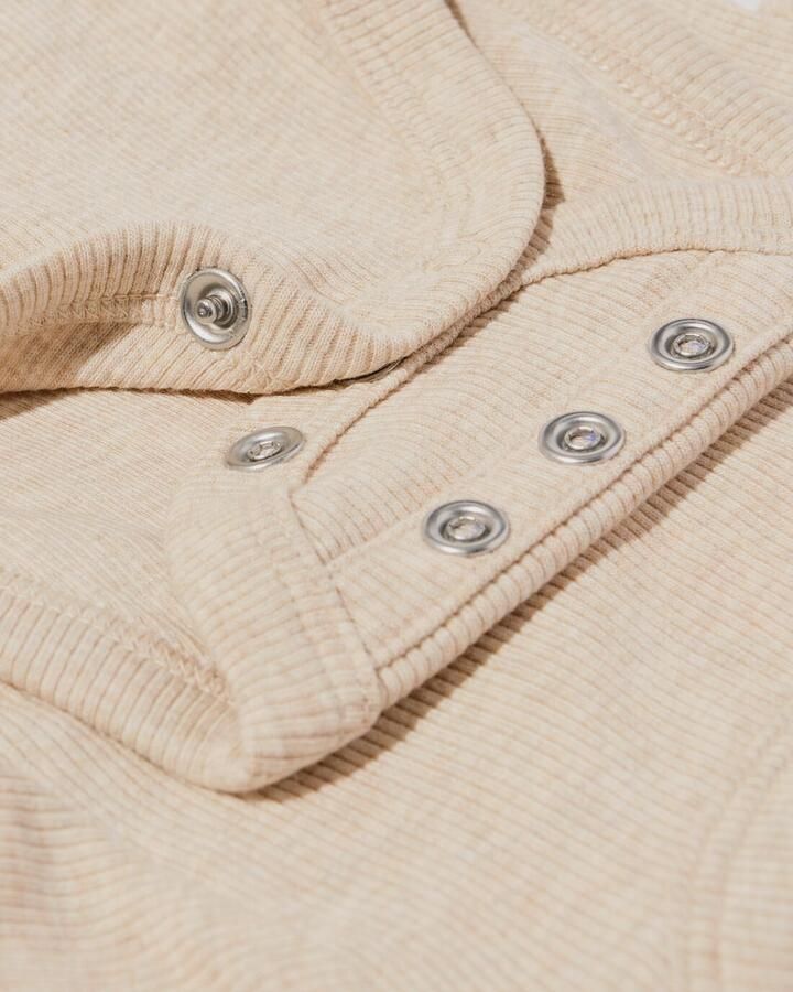 HEMA Newborn Meegroei Overslagromper LENZING™ ECOVERO™ Rib Zand (zand)