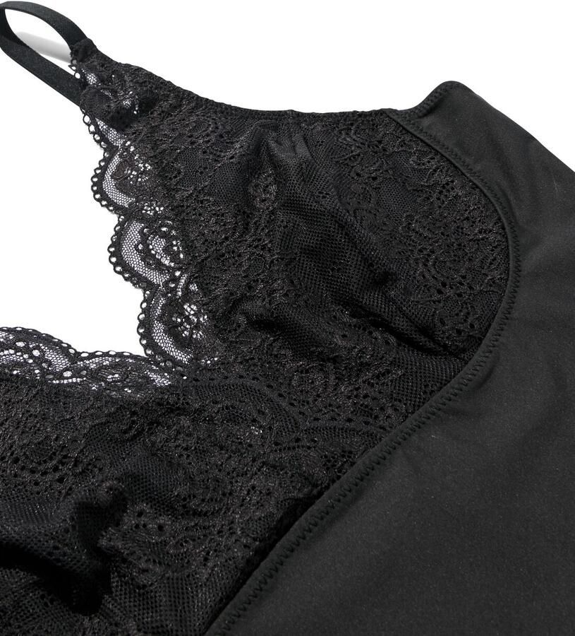 HEMA Medium Corrigerende Damesbody Met Kant Zwart (zwart)