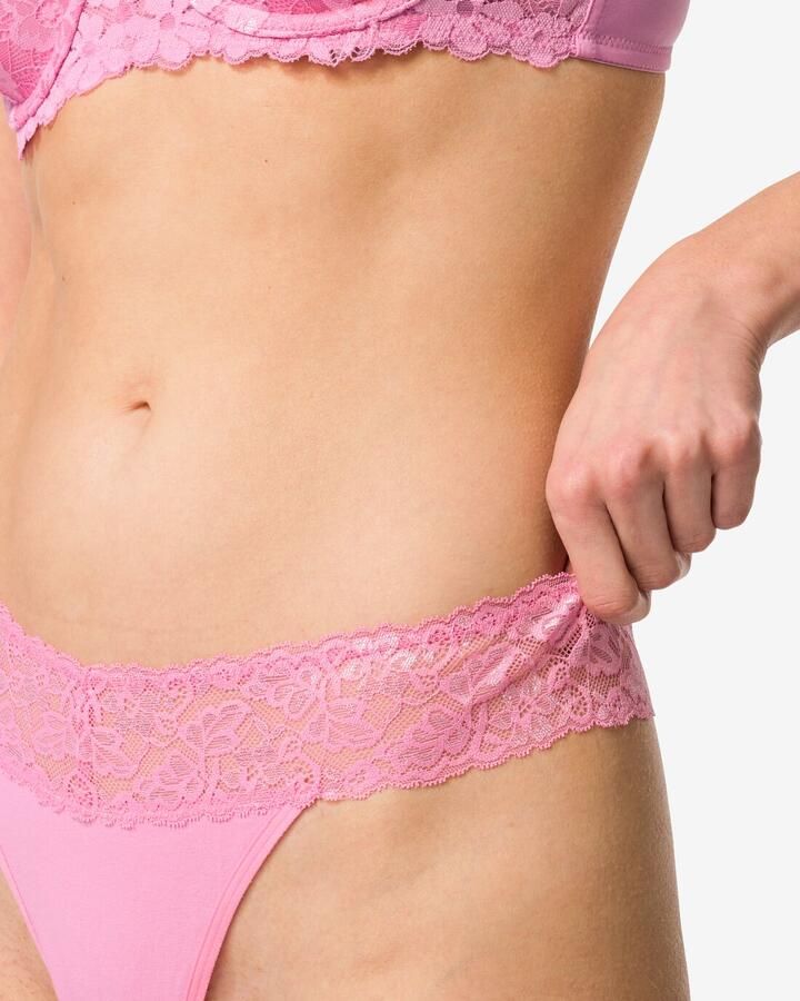 HEMA Damesstring Katoen Met Kant Roze (roze)
