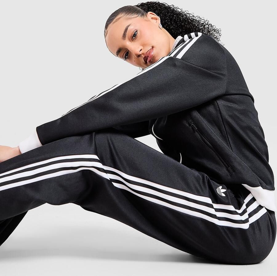 Adidas Originals regular fit trainingsbroek met logodetail