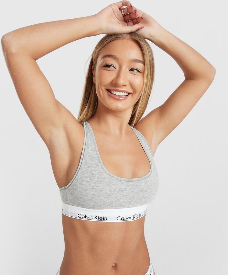 Calvin Klein Sportieve Grijze Sportbeha met Rubberen Letters Gray Dames - Foto 3