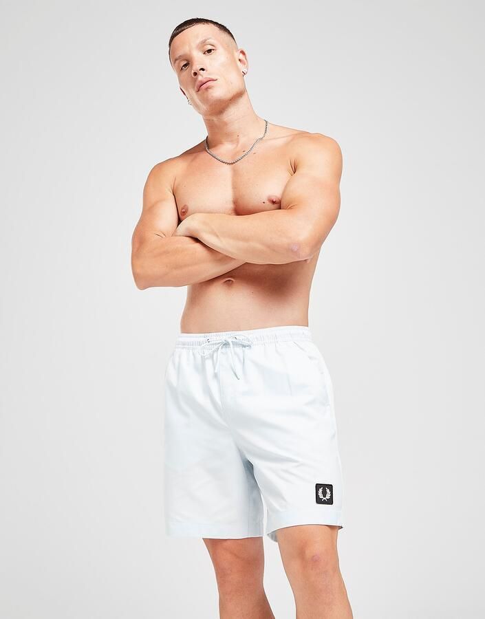 Fred Perry Badge Swim Shorts Blauw- Heren Blauw