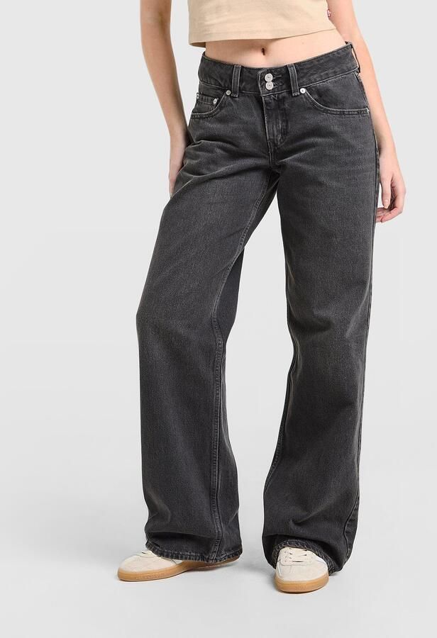 Levi's Wide leg jeans in 5-pocketmodel model 'SUPERLOW MIC DROPPED'