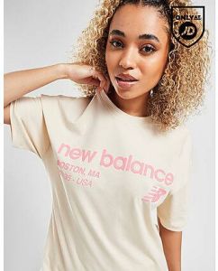 New Balance Logo Boyfriend T-Shirt Beige- Dames