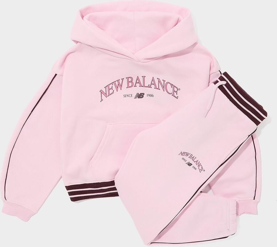 New Balance ' Varsity Overhead Tracksuit Children Roze Kind Roze