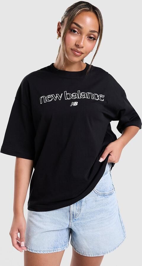 New Balance Outline Oversized T-Shirt Zwart- Dames Zwart