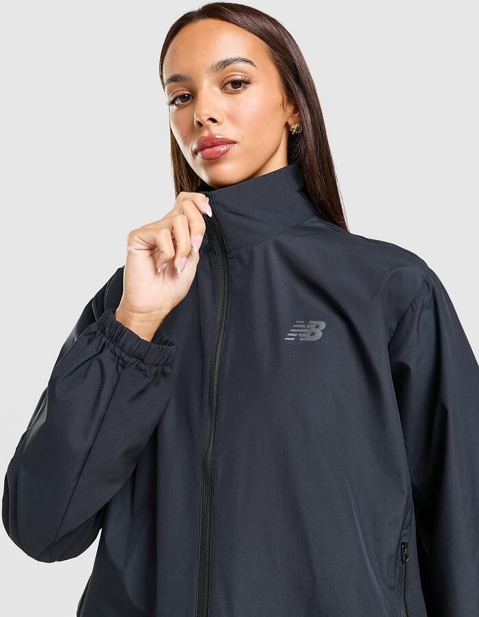 New Balance Running Foundation Woven Jacket Zwart- Dames Zwart