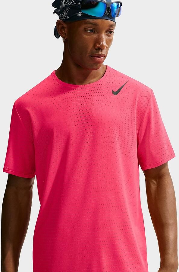Nike AEROSWIFT TEE F. Rood- Heren Rood