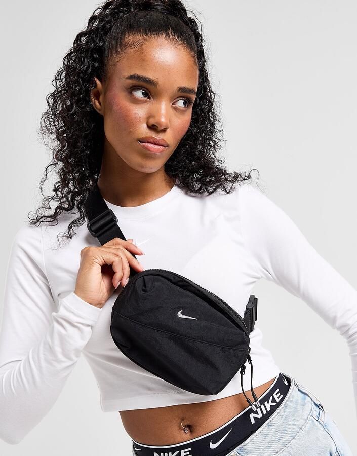 Nike Aura Waistback Unisex Heuptassen zwart Maat ONE SIZE Accessoires