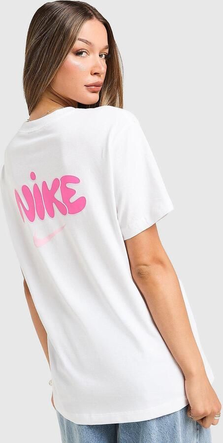 Nike Bubble Graphic Boyfriend T-Shirt Wit- Dames Wit