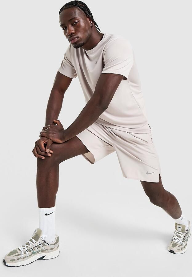 Nike Challenger Unlined 7" Shorts Bruin- Heren Bruin