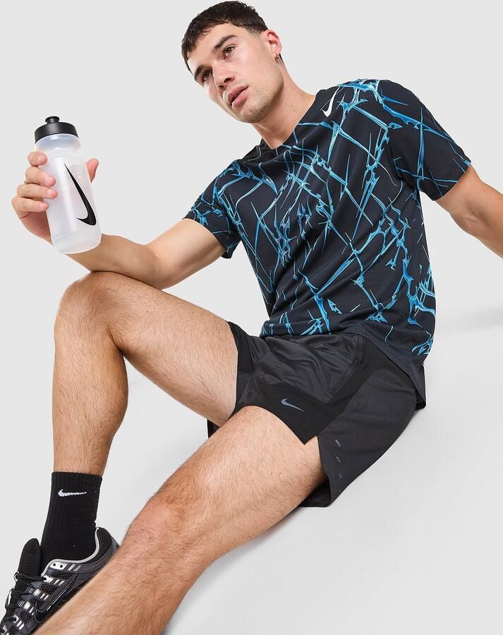 Nike Dri-FIT ADV hardlooptop met korte mouwen en print voor heren AeroSwift Zwart- Heren Zwart