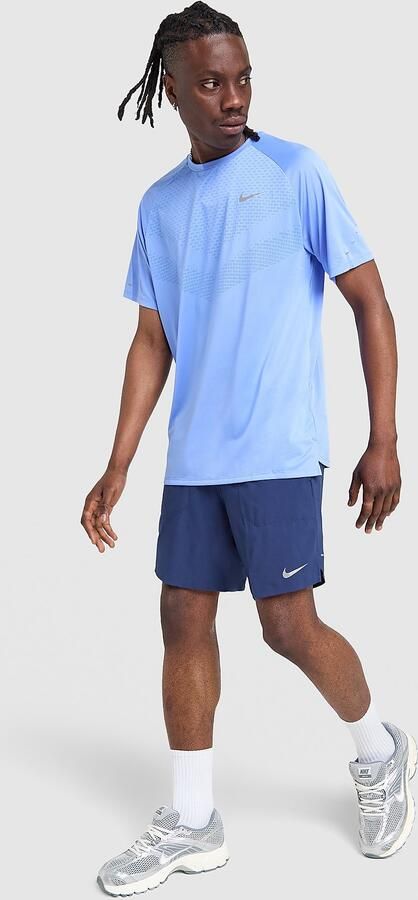 Nike Dri-FIT ADV hardlooptop met korte mouwen voor heren Stride Blauw- Heren Blauw