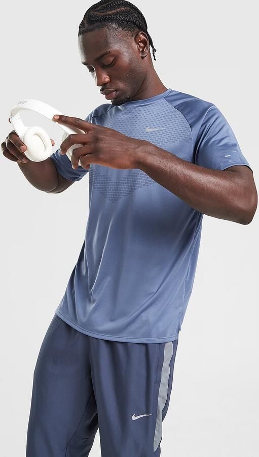 Nike Dri-FIT ADV hardlooptop met korte mouwen voor heren Stride Blauw- Heren Blauw