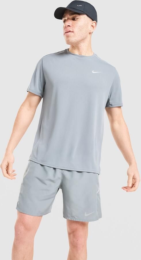 Nike Dri-FIT hardlooptop met korte mouwen voor heren Miler Grijs- Heren Grijs