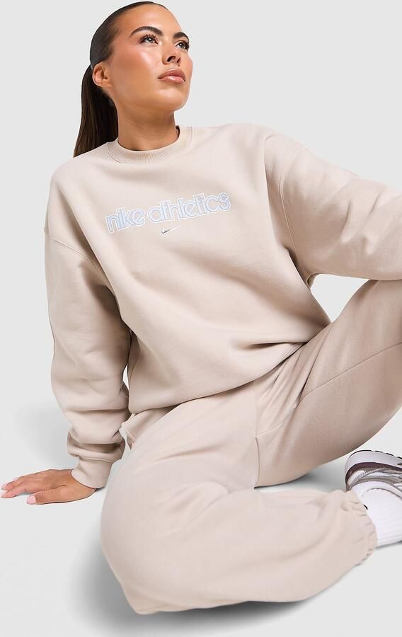 Nike Gym Life Swoosh Oversized Crew Sweatshirt Crème- Dames Crème