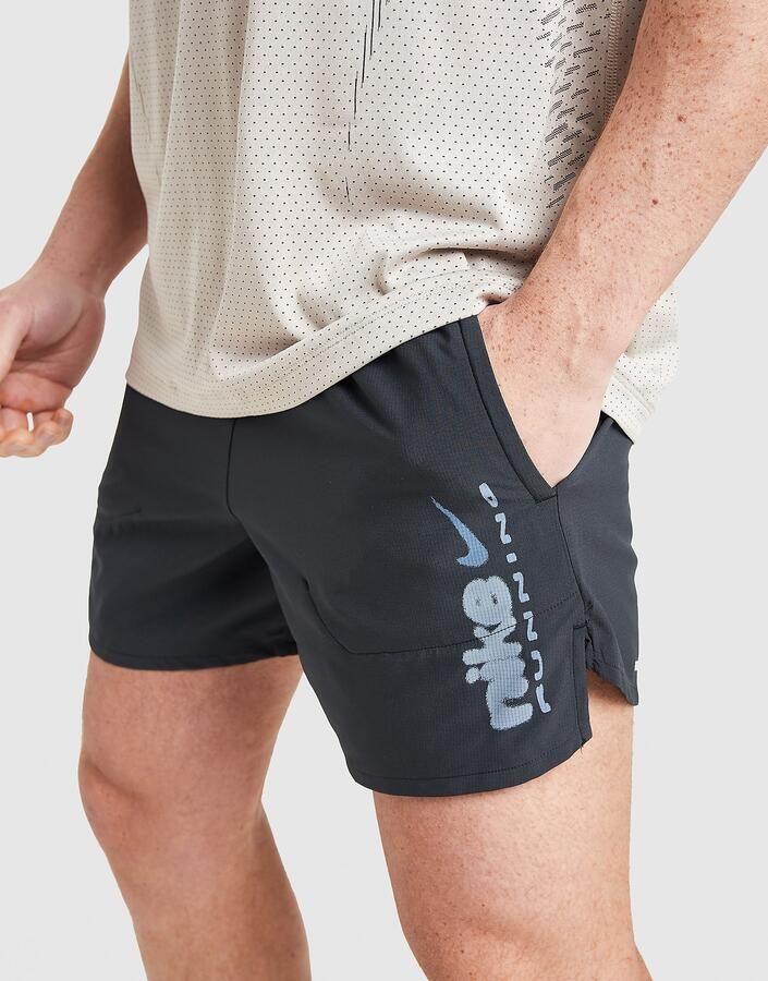 Nike Stride Shorts Zwart- Heren Zwart
