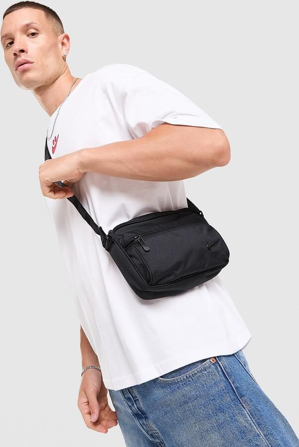 Nike Swoosh Tech Messenger Back Zwart- Dames Zwart