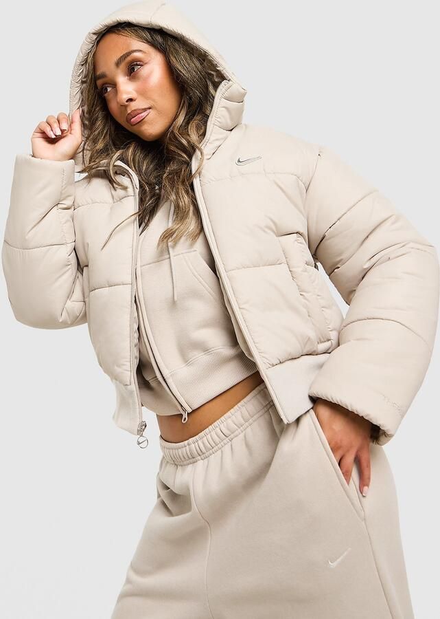 Nike Therma-FIT ruimvallend damesjack met capuchon Sportswear Classic Puffer Bruin- Dames Bruin