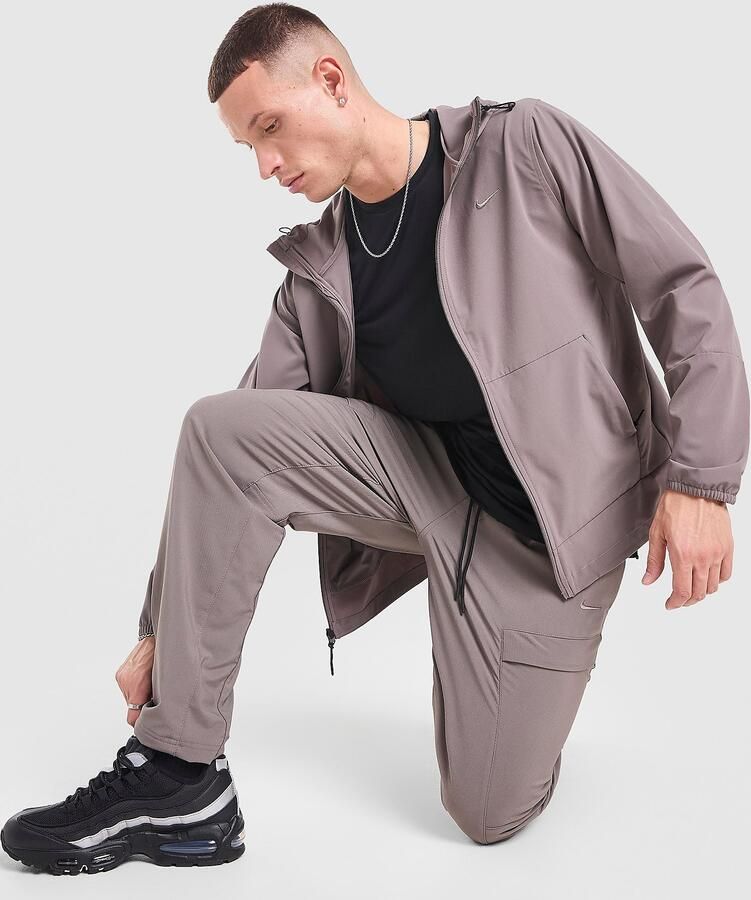 Nike veelzijdig Repel herenjack met capuchon Unlimited Grijs- Heren Grijs