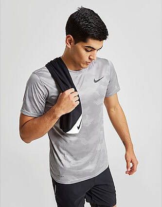 Nike Small Cooling Towel Black- Dames