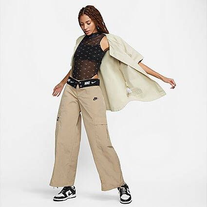 Nike Sportswear geweven oversized cargobroek met hoge taille voor dames Khaki- Dames