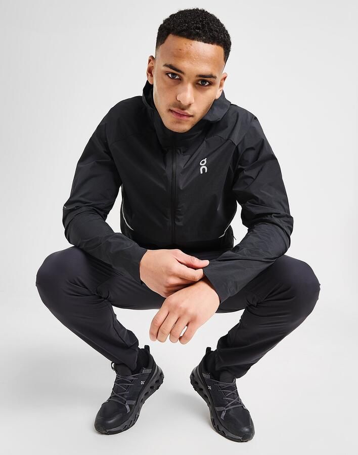 ON Running Core Hooded Jacket Zwart- Heren Zwart