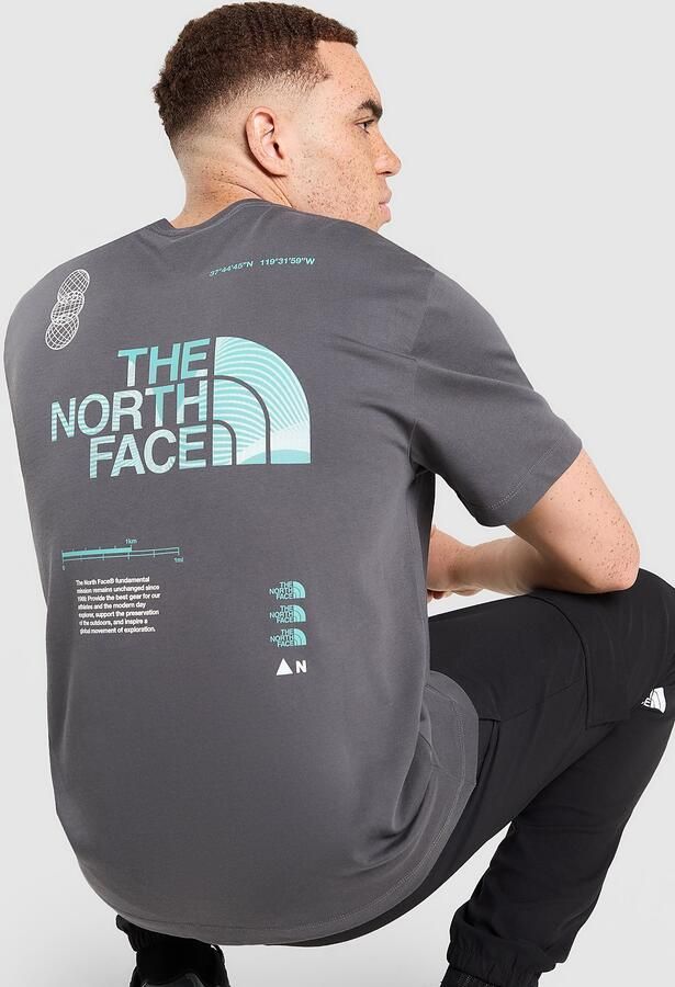 The North Face Graphic Oversized T-Shirt Zwart- Heren Zwart