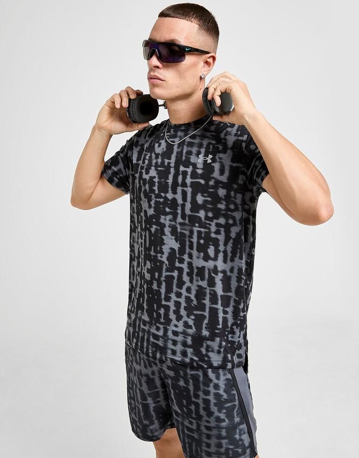 Under Armour UA Launch Print T-Shirt Zwart- Heren Zwart