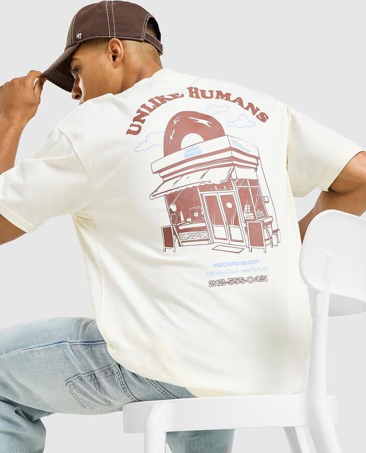 Unlike Humans Vinyl Graphic T-Shirt Crème- Heren Crème