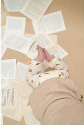 A Tiny Story katoenen babybroek met print ivoor Wit All over print - Foto 2