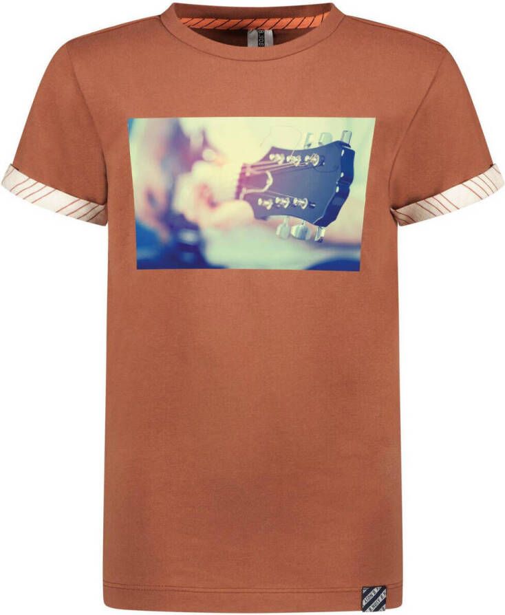 B.Nosy T-shirt met printopdruk karamel