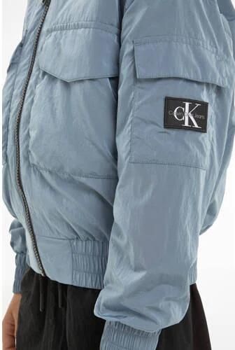 Calvin Klein bomberjack zomer met logo vergrijsd blauw Jas Jongens Nylon Opstaande kraag 140
