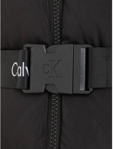 Calvin Klein gewatteerde winterjas van gerecycled polyester zwart Meisjes Gerecycled polyester (duurzaam) Opstaande kraag 128 - Foto 3